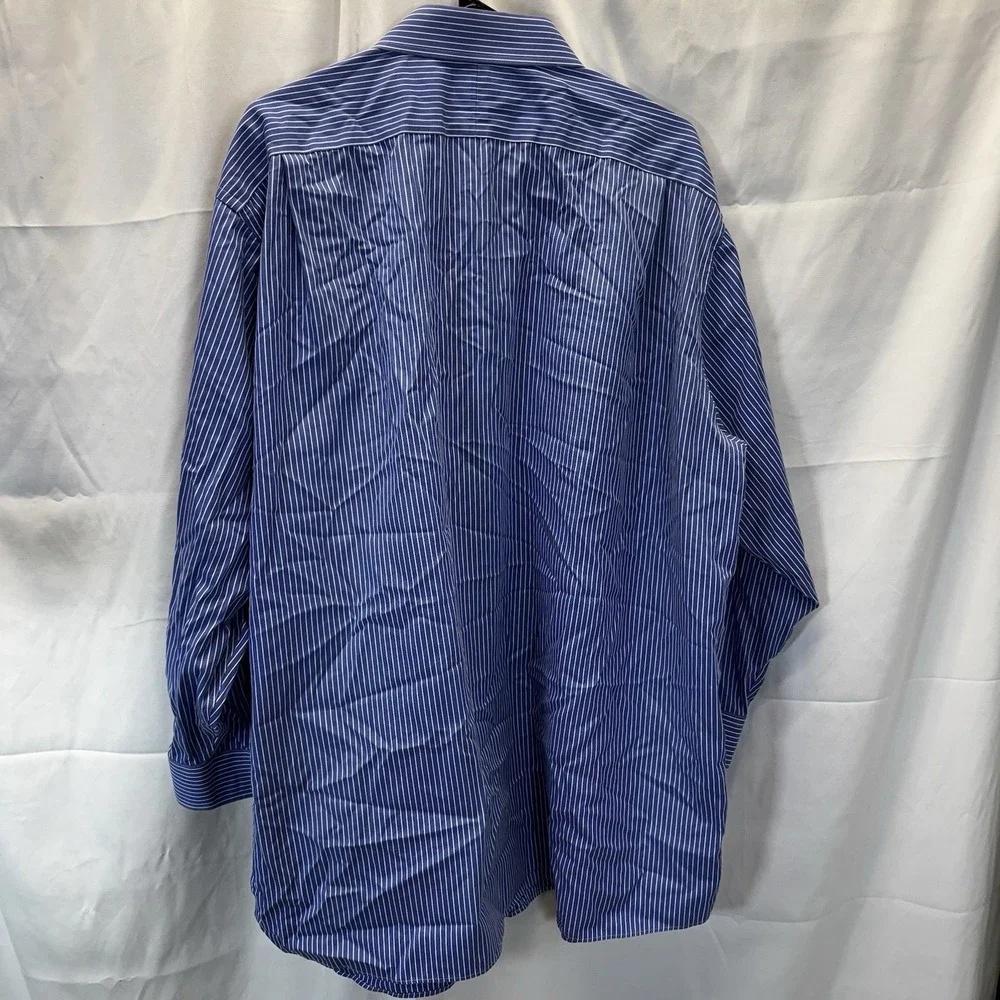 Jos A. Bank Blue & White Striped Travelers Collection Men's‎ 18-33 Button Up